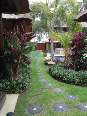 Отель Tropica Tranquility Villa  Lembongan